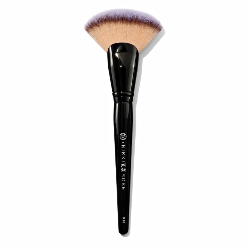 BK Beauty Nikki La Rose N18 Ultimate Contour Makeup Brush New